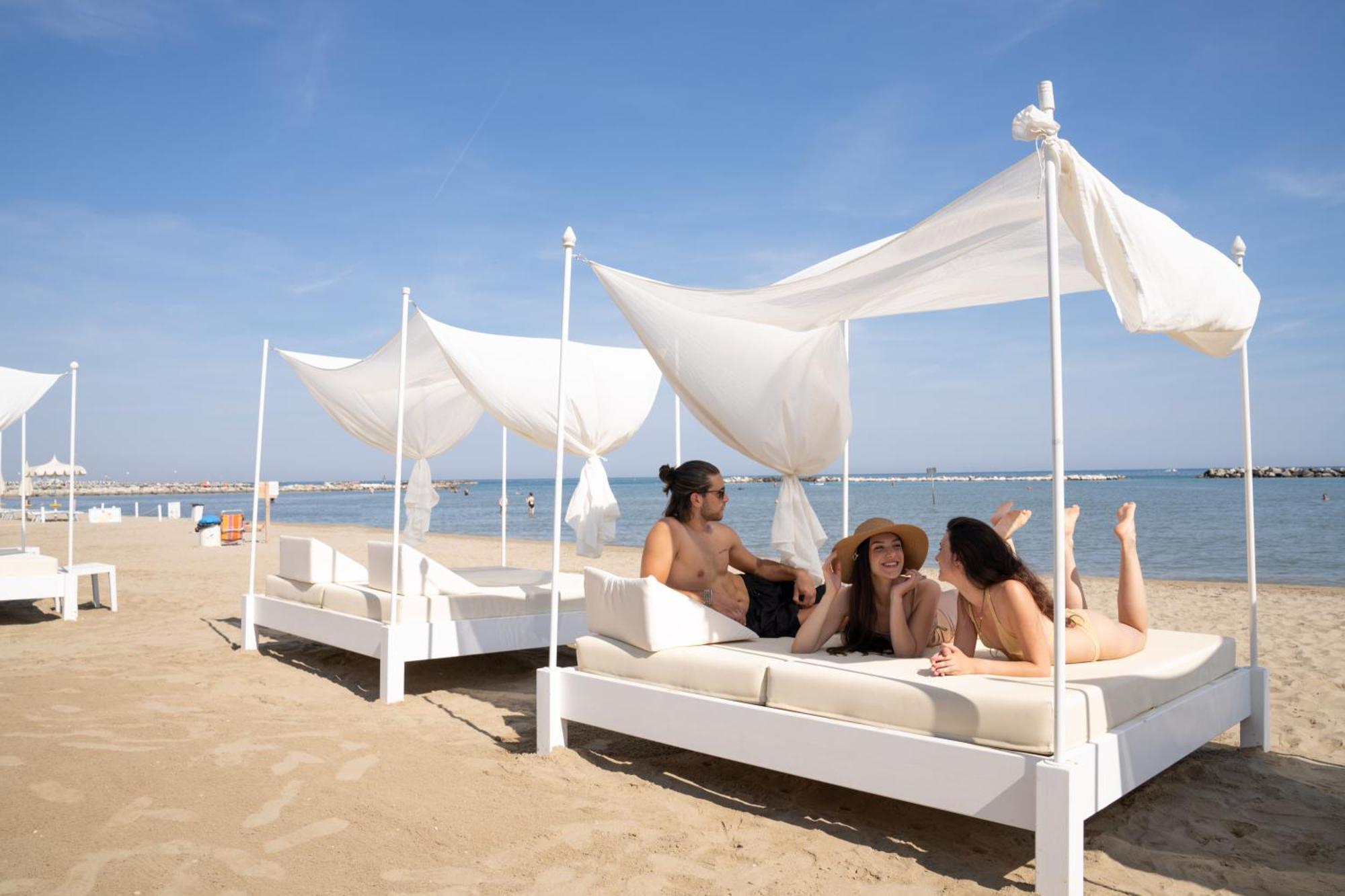 Blue Paradise Hotel San Mauro Mare Luaran gambar