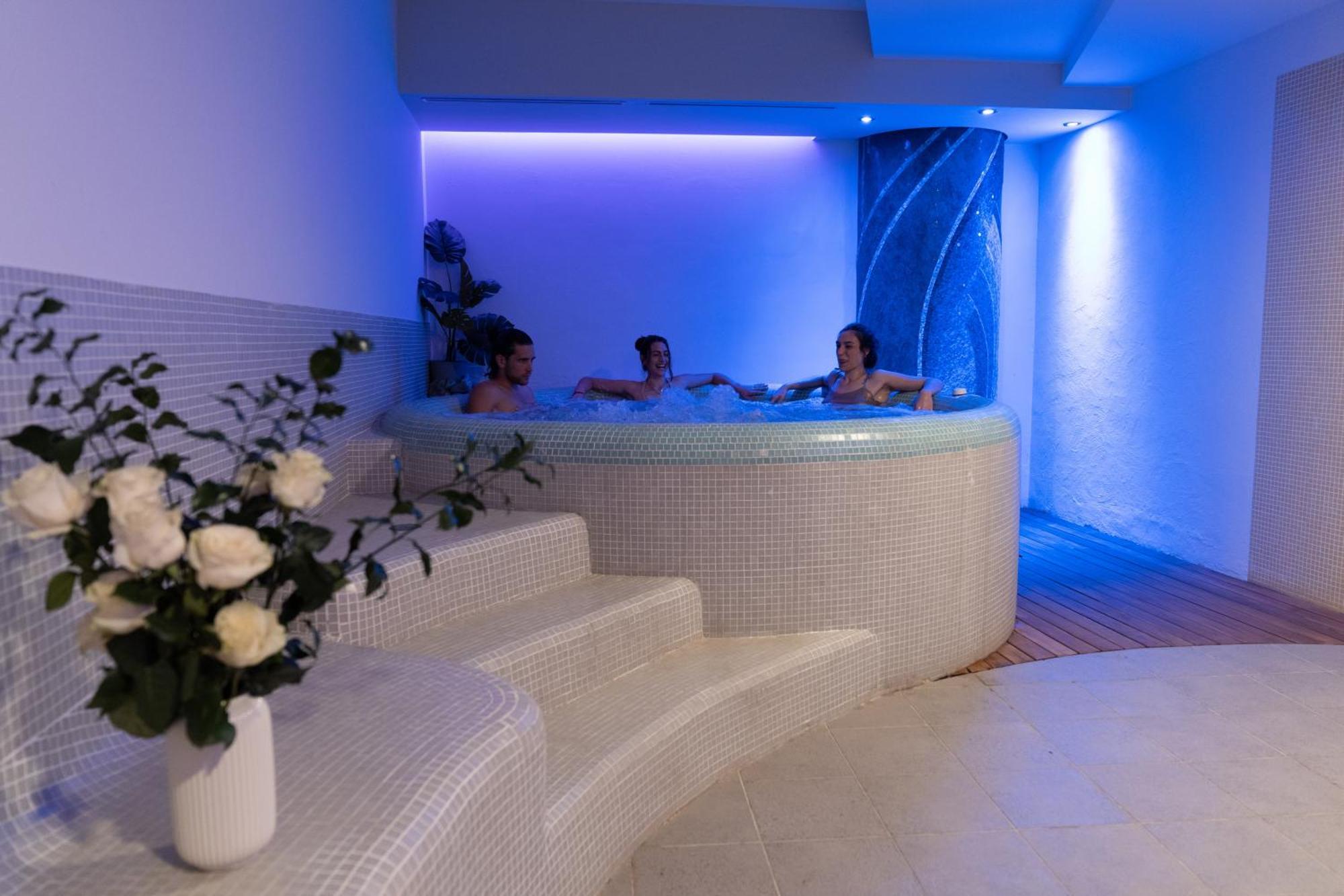 Blue Paradise Hotel San Mauro Mare Luaran gambar